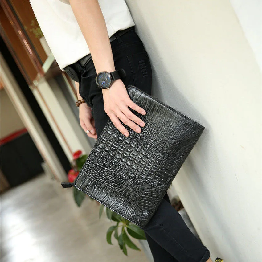 Lüks Timsah Desen Erkek el çantası Marka Tasarımcısı İş Çantası iPad Çanta Moda Yumuşak Deri Zarf Çanta Erkek Cüzdan