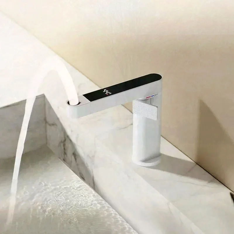 LED Dijital Hareket Sensörü Kızılötesi Bakır Vinç 360 SwivelnTouchless Havza Musluk Banyo Sıcak Soğuk Mikser Pull Out Dokunun