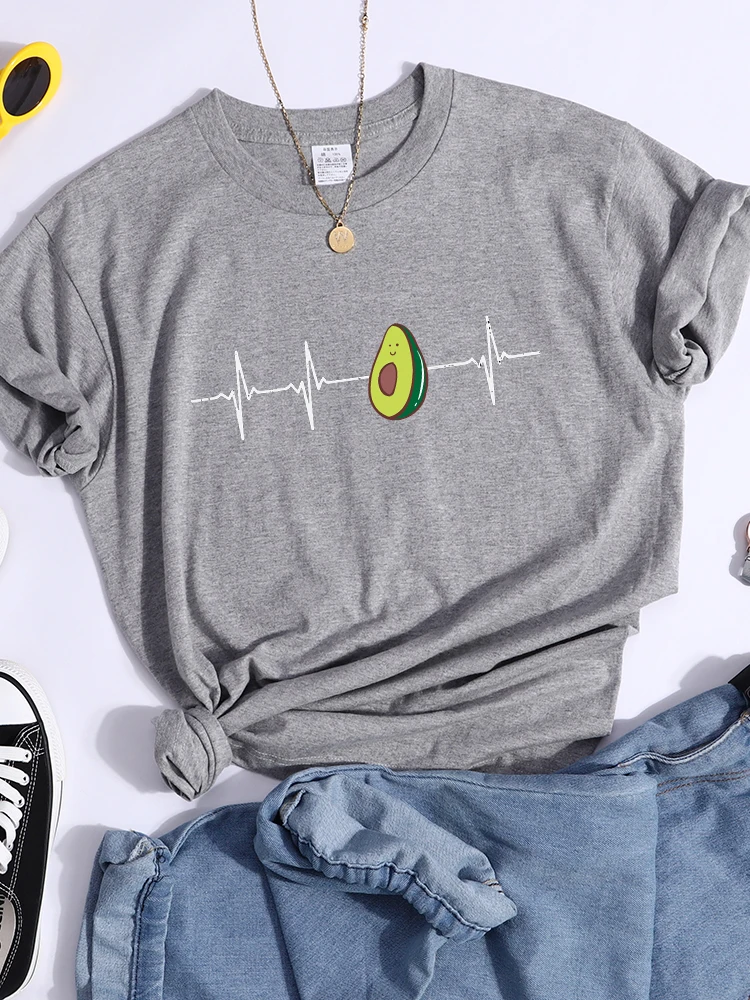 Avokado Ekg Çizgi Film Baskı Tişörtleri Kadınlar Nefes Yumuşak Serin Kırpma Üst Moda Yaz Streetwear Spor Hip Hop T-Shirt Kadın