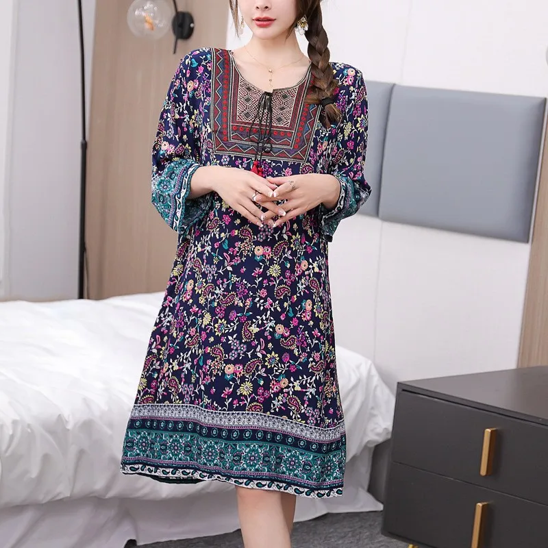 Boho kadın Elbise Bahar Yeni Etnik Tarzı Midi Çiçek Baskı Retro Gevşek O-Boyun Kazak Elbiseler Kadınlar İçin Elbise Kadın Vestidos