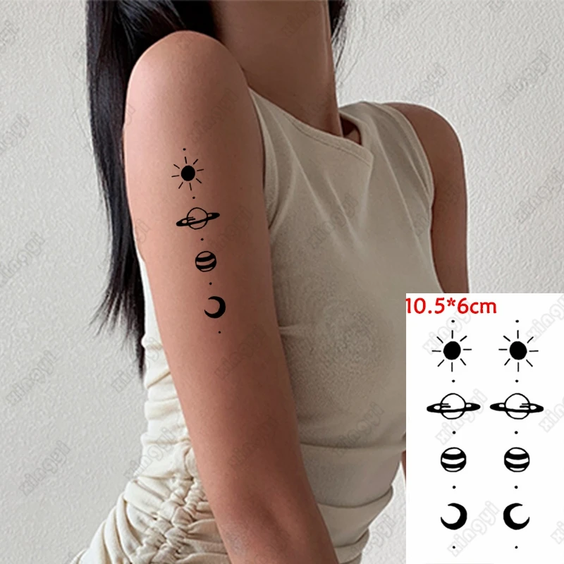 Küçük Geometrik Gezegen Moda Kadınlar Geçici Dövmeler Sticker Su Transferi Dövme Minimalist Güneş Ay Tasarım Sahte Dövme Erkekler