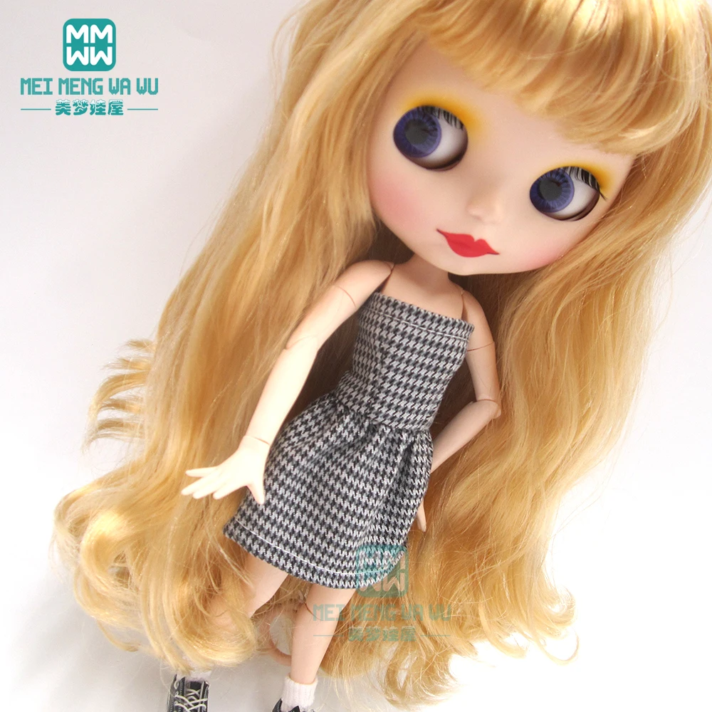 1 adet Blythe Doll bebek aksesuarları moda kazak, ekose elbise Blythe Doll için Azon 1/6 oyuncak bebek giysileri