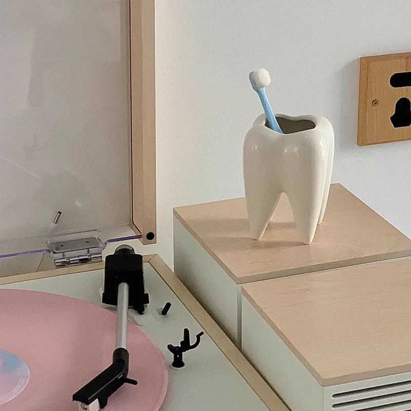 Iskandinav Seramik Diş kalemlik Masa Üstü Tuvalet Banyo Diş Fırçası Tutucu Depolama Kovası el sanatları Ev Dekorasyonu Aksesuarları