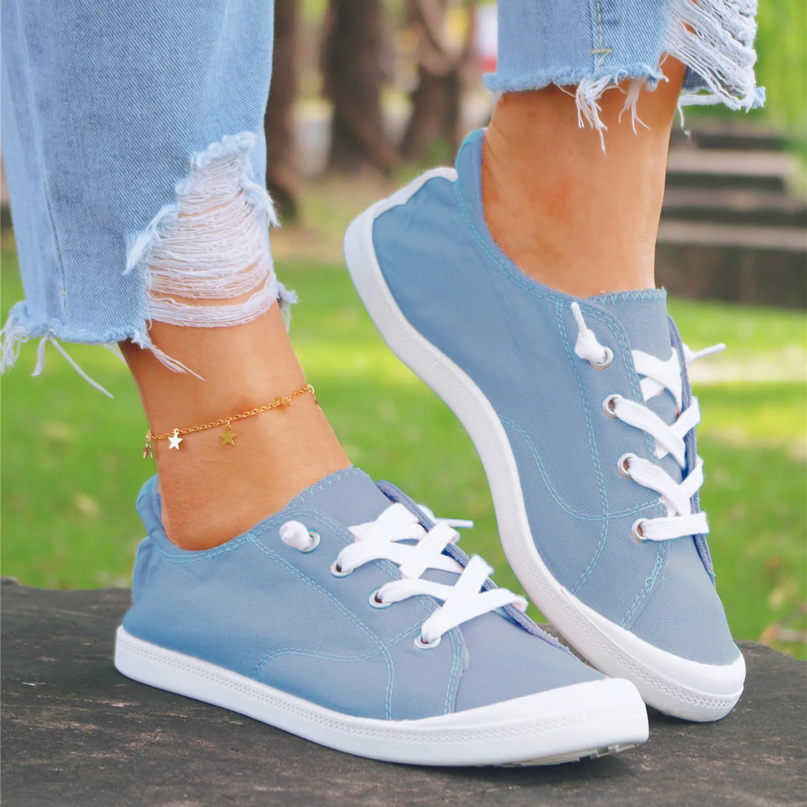2023 Moda gündelik ayakkabı Kadın vulkanize ayakkabı Klasik Katı Lace Up kanvas ayakkabılar Yaz Sonbahar Hafif Düz spor ayakkabılar