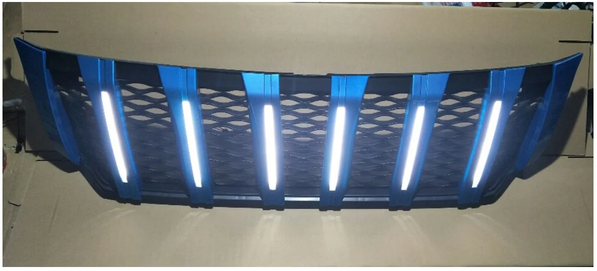 ABS ön orta ızgara Yarış İzgaralar LED ışıkları ile Fit NİSSAN NAVARA için NP300 D23 2015-2017