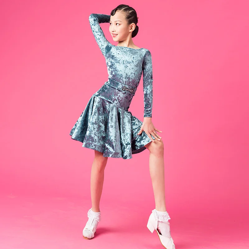 Yeni Kız Latin Dans Yarışması Elbise Profesyonel Uzun Kollu Kadife Uygulama Giyim Çocuklar Rumba Salsa dans kostümü DWY5238
