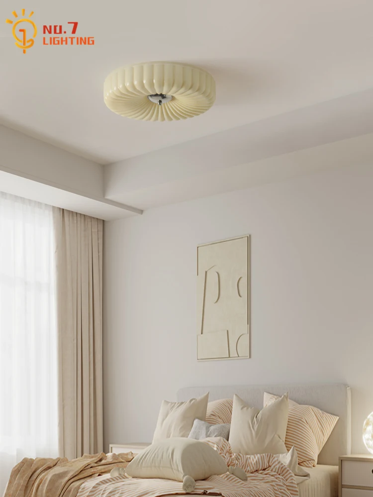 Fransız tasarım krem rüzgar Bauhaus tavan ışık ortaçağ Vintage cam asılı lamba ev dekor yatak odası balkon salonu vestiyer Bar