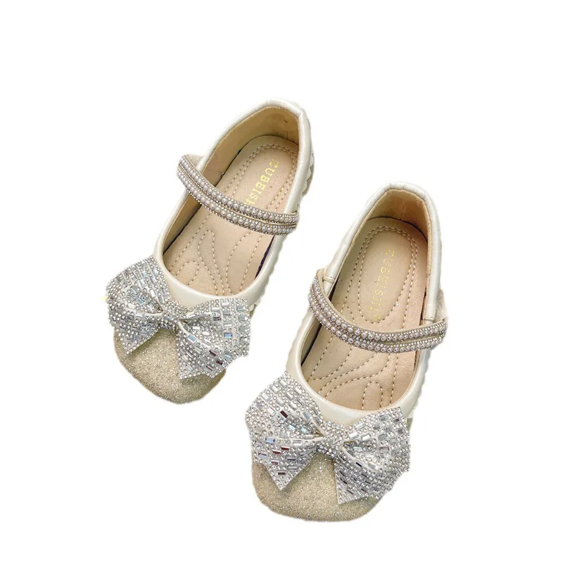 Bebek Rahat Kaymaz tek ayakkabı 2023 Yeni İlköğretim Okulu Öğrenci Performans deri ayakkabı Kızların Parlak Kristal Ayakkabı