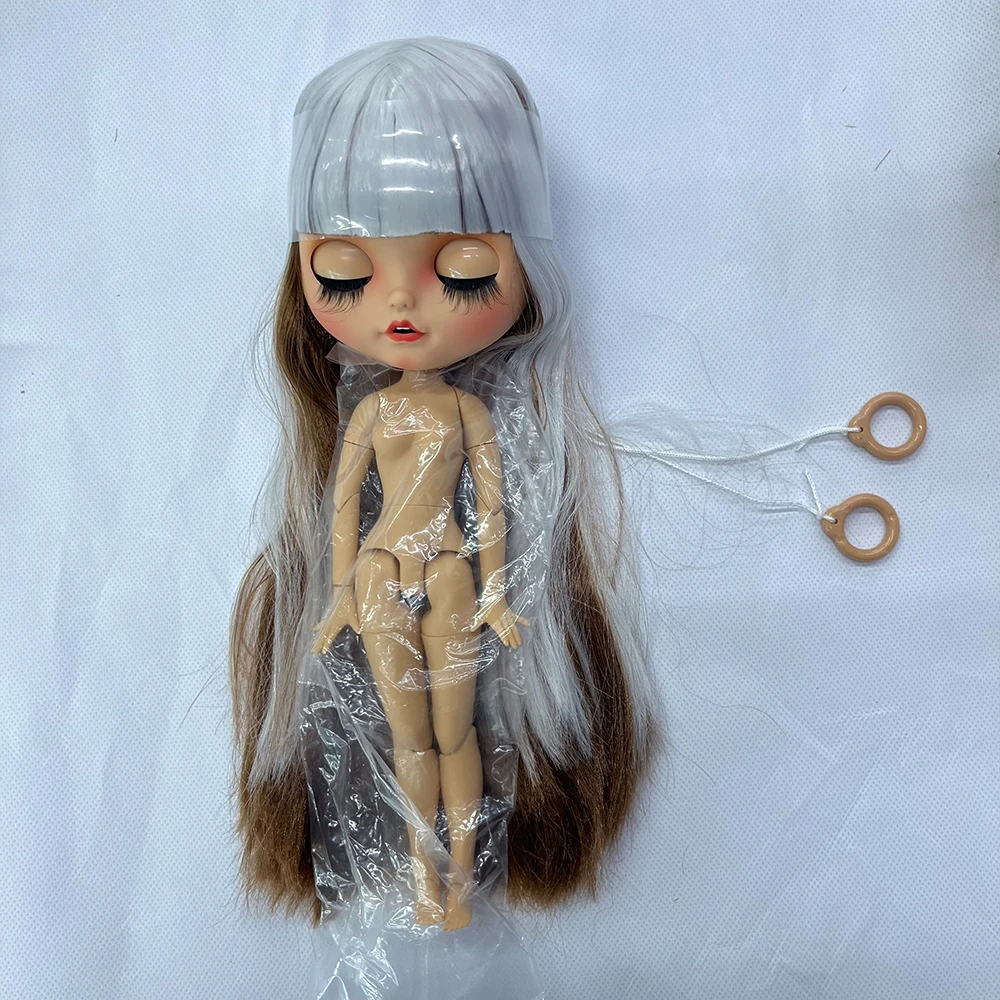 BUZLU DBS Blyth Doll 1/6 Ortak Vücut özel teklif buzlu Yüz Beyaz Cilt 30cm DIY BJD Oyuncaklar Moda Hediye